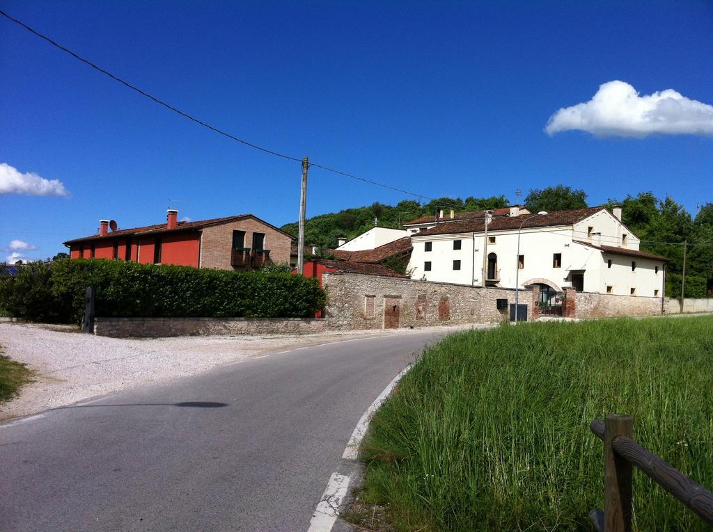 Corte Monticello Apartman Barbarano Vicentino Szoba fotó